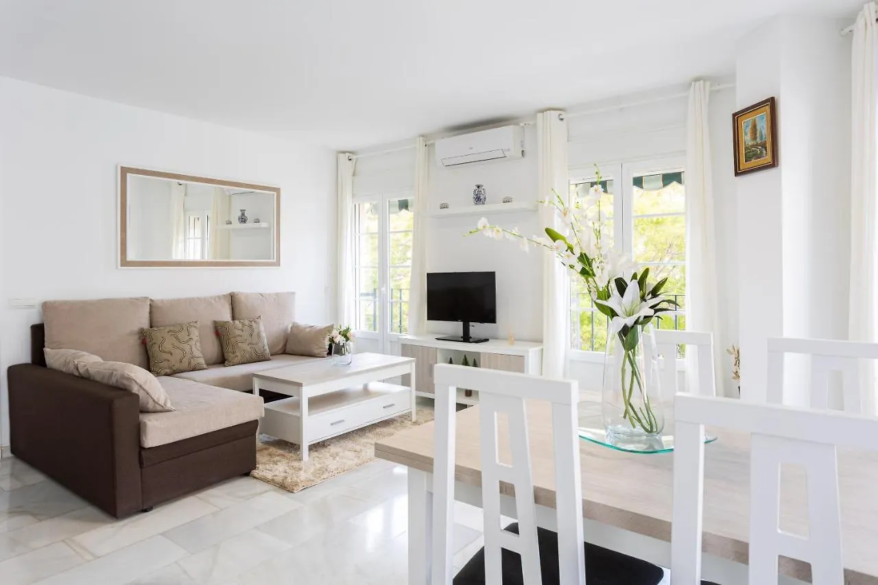 Apartamento Holidays2Malaga Montesa 700M From The Beach Rooftop Terrace España